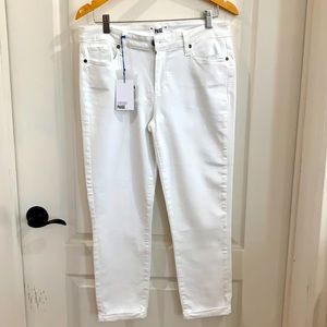PAIGE KYLIE CROP White jeans- New with Tags.
